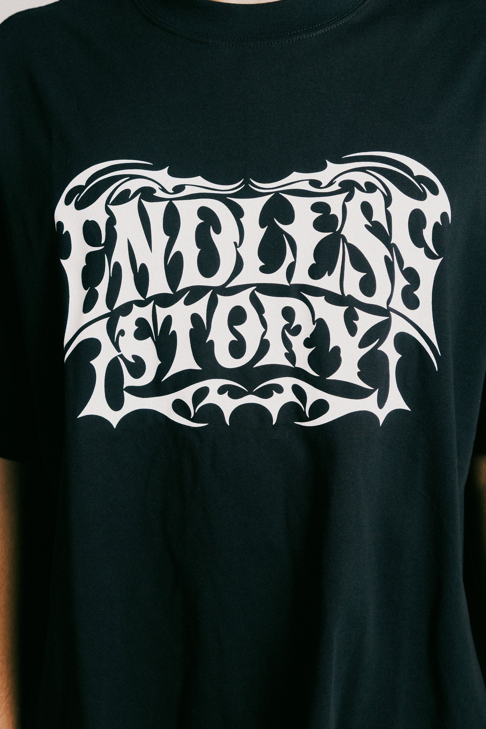 CONVENTION TEE - BLACK