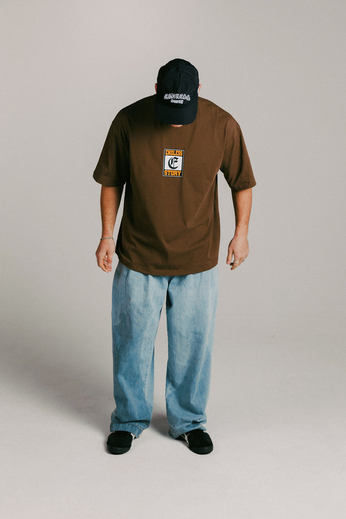 LOCKED IN TEE - BROWN