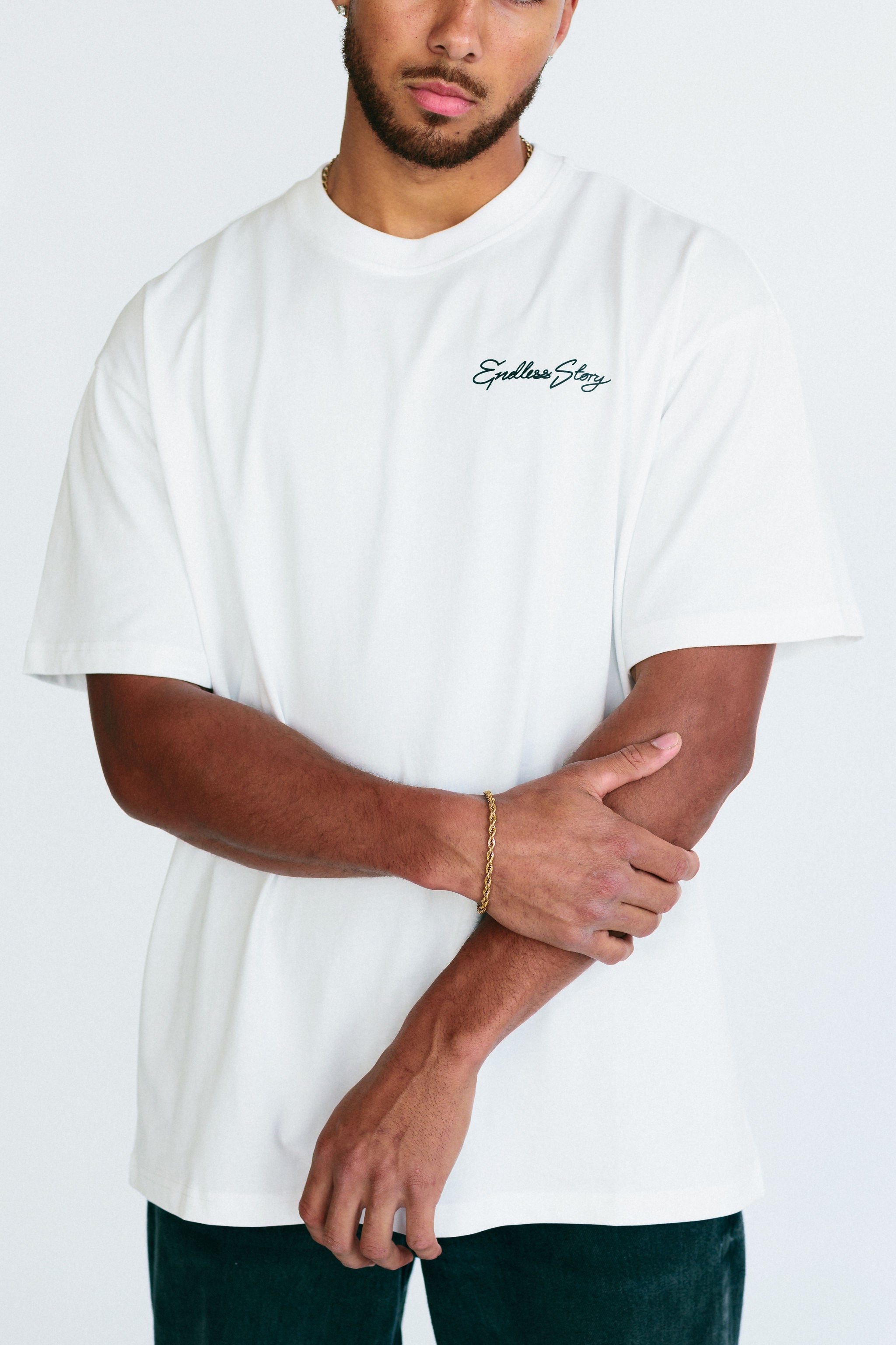 WEEKENDER TEE - WHITE