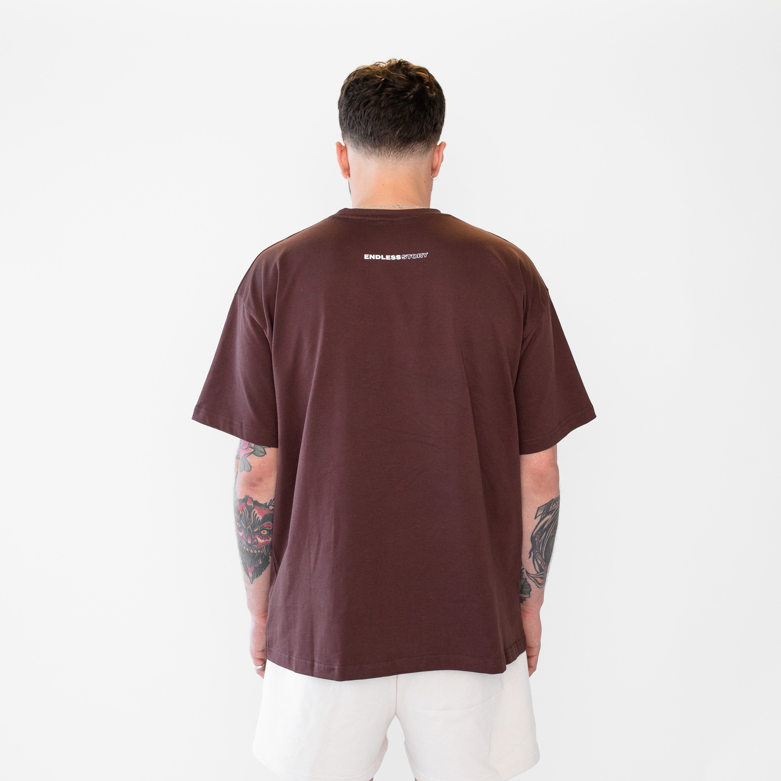 SIGNATURE TEE - BROWN