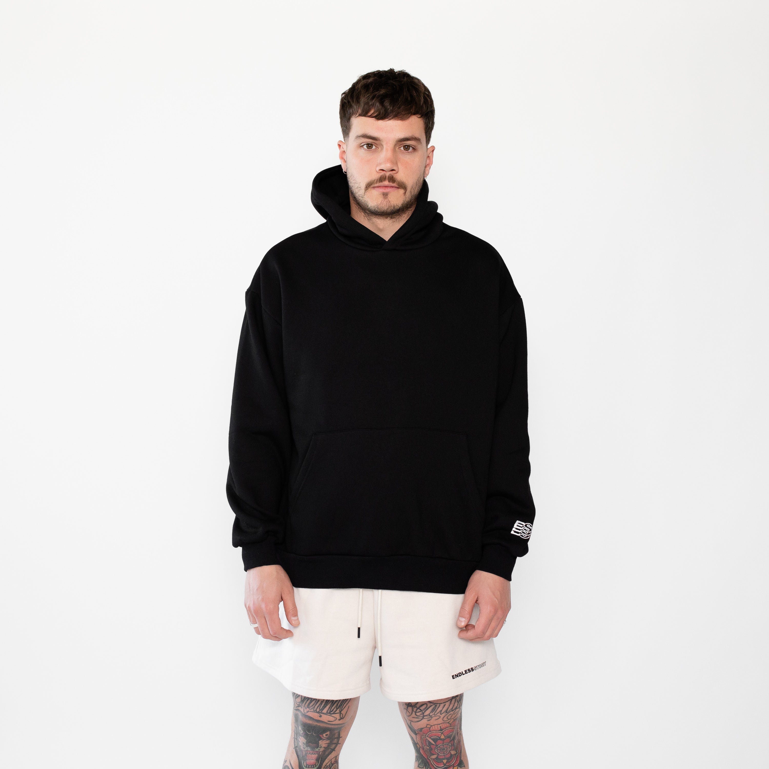 SIGNATURE HOOD - BLACK