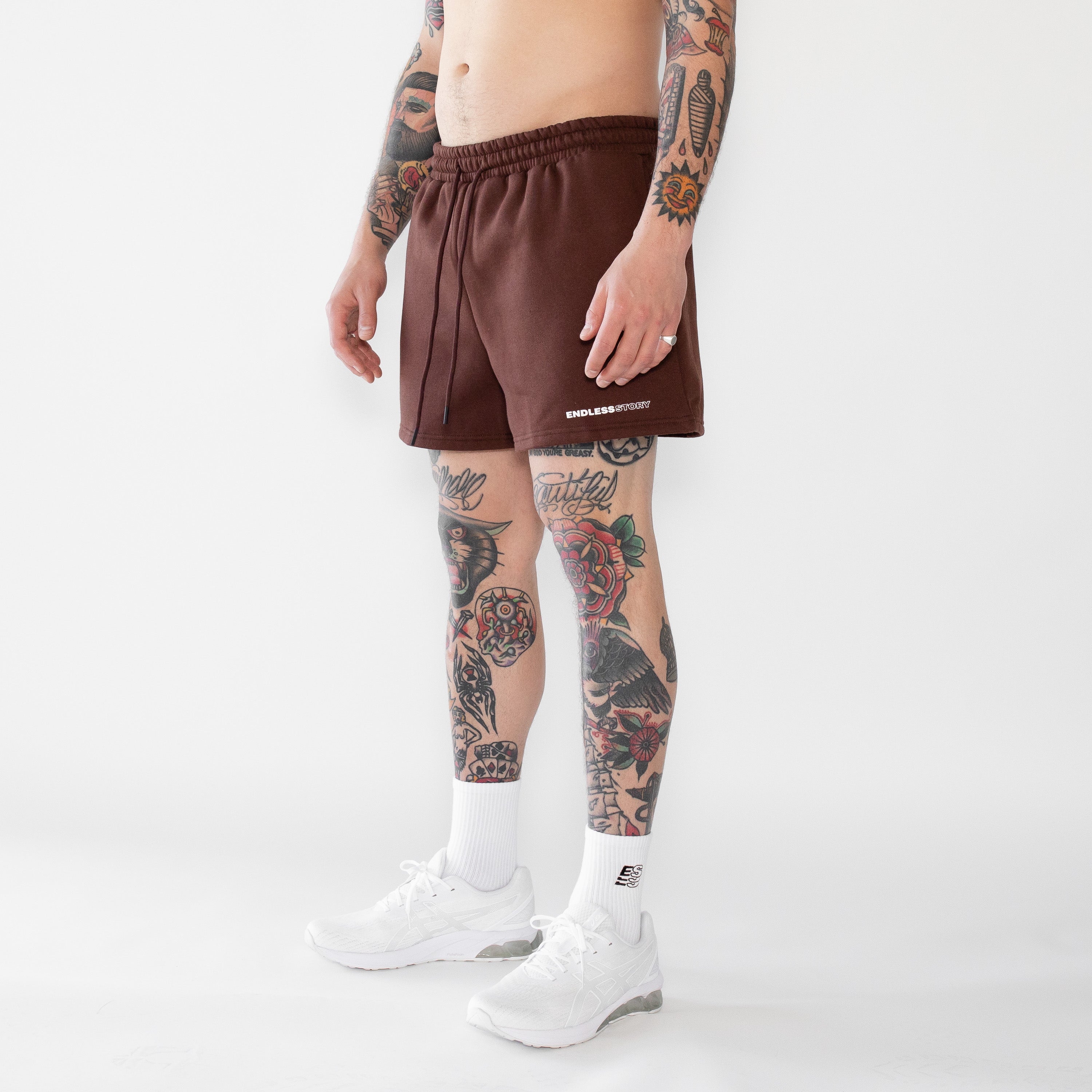 SIGNATURE FLEECE SHORT - BROWN