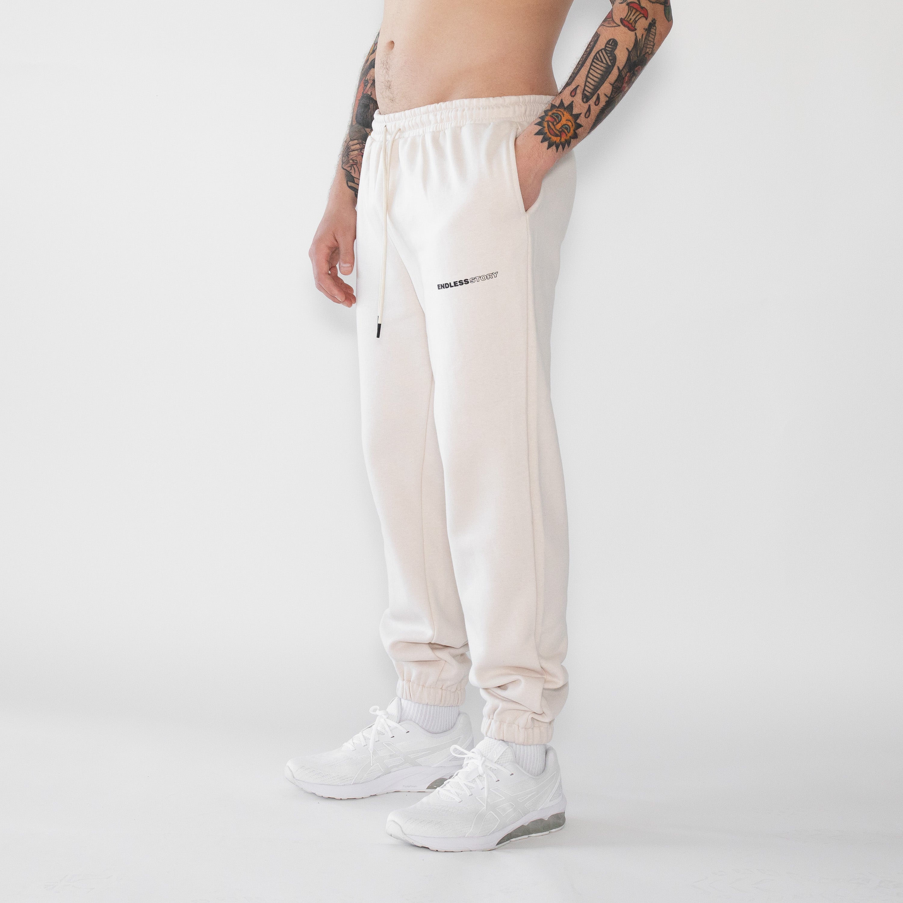 SIGNATURE FLEECE PANT - BONE